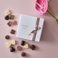 Gaveæske - 18 stk. mors dag chokolade